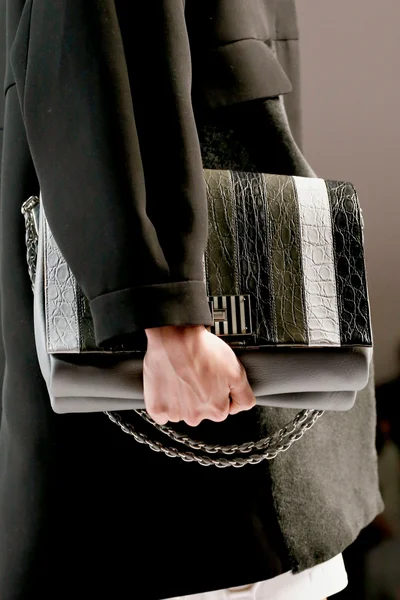 Look 26
